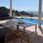 Olivia Panoramic Sea View *